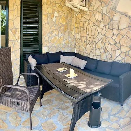 Adria Sabunike 4 * Privlaka (Zadar)